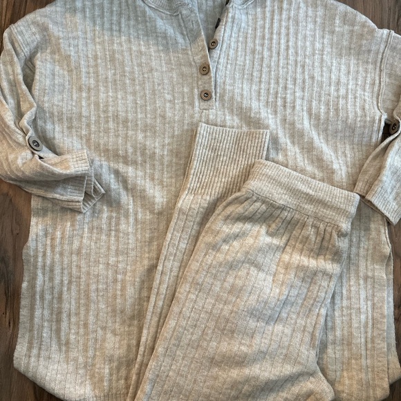 Free People Other - Free People Cream Ribbed Lounge Set